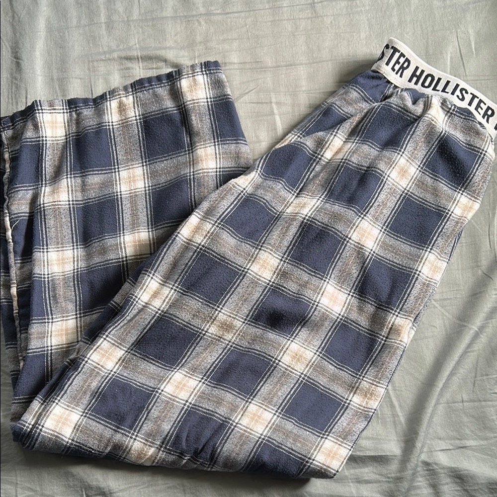 Hollister Blue and White Plaid Joggers so small